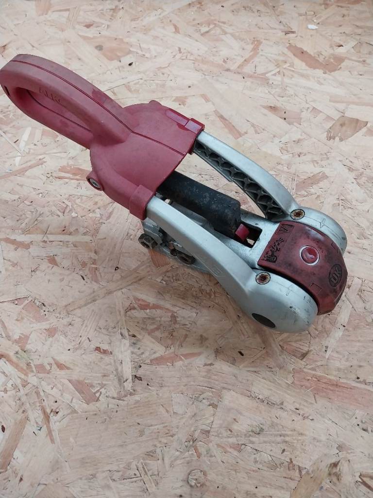 Alko caravan stabiliser hitch 
