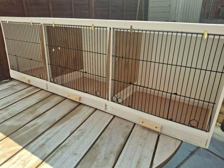 Treble breeding cage