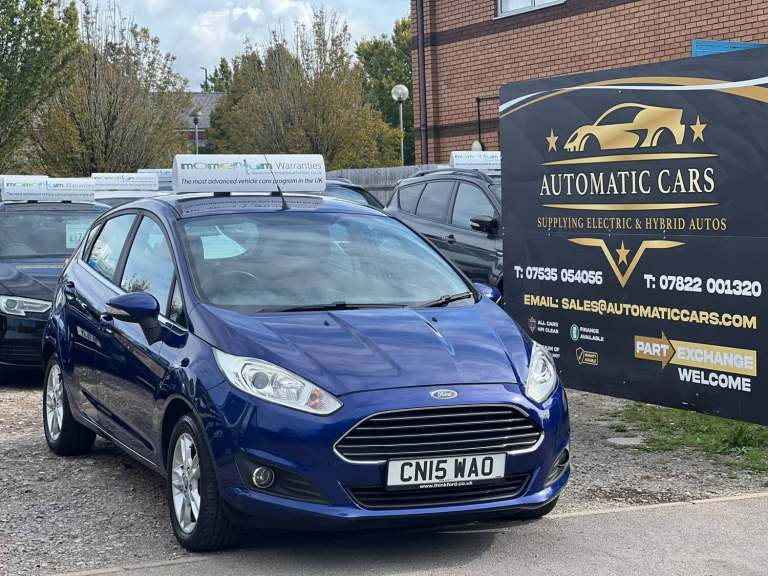 2015 Ford Fiesta 1.6 Zetec 5dr Powershift HATCHBACK Petrol Automatic