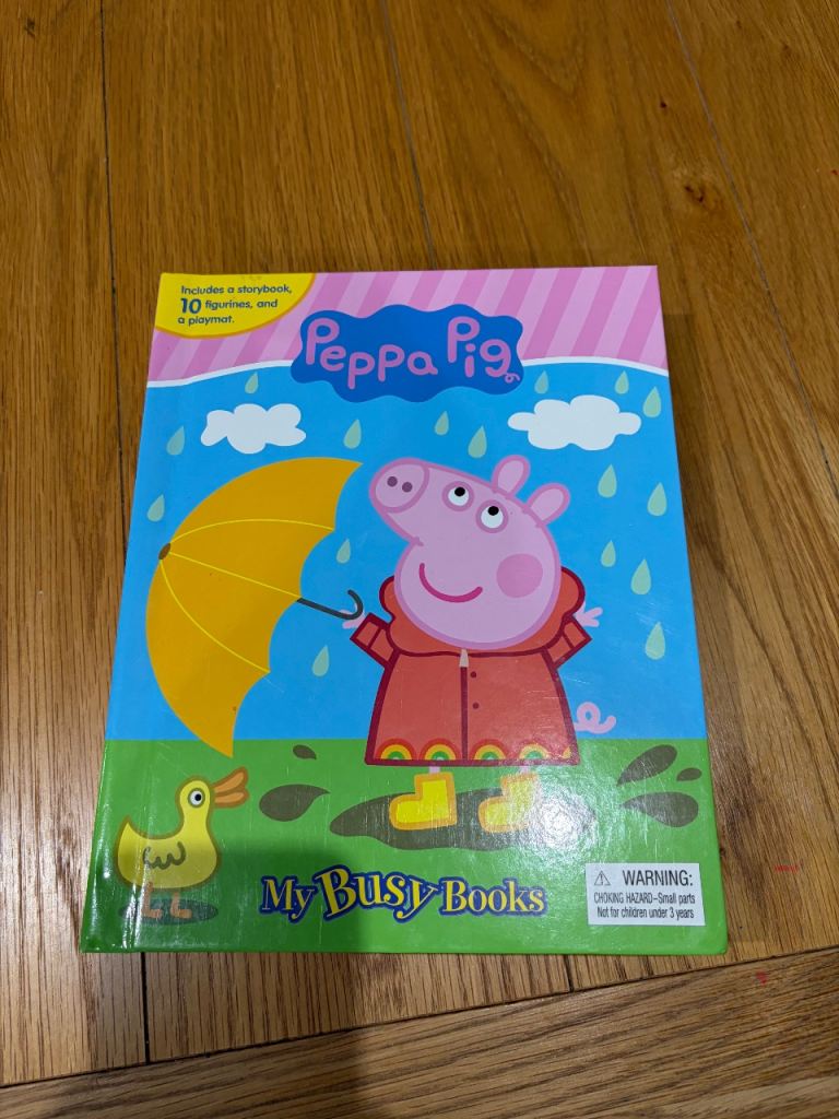 Peppa Pig My Busy Books with Playmat and Figurines