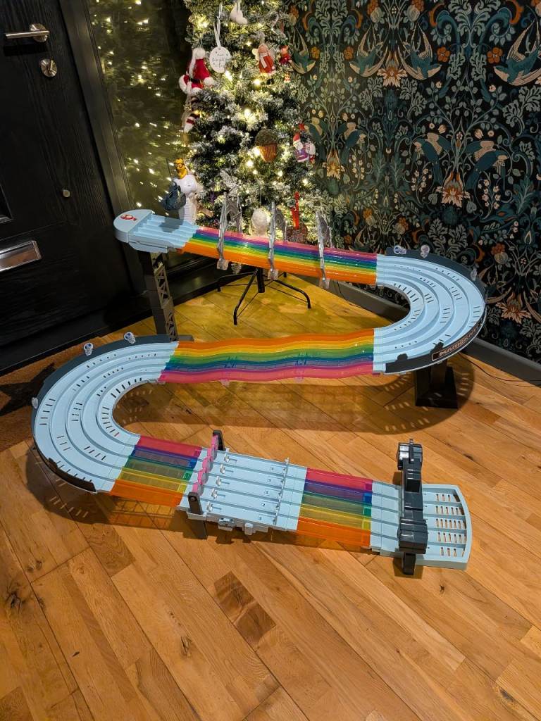 Hot Wheels Mario Kart Rainbow Road Racing Track Set
