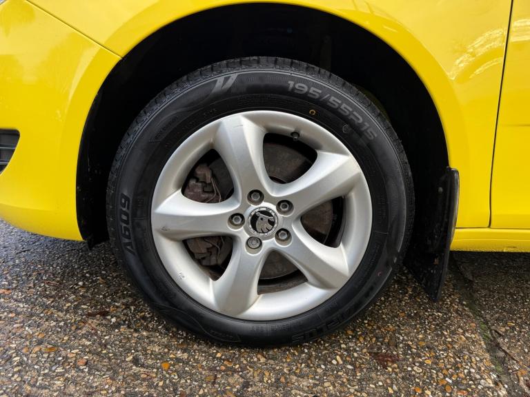 2013 Skoda Fabia 1.2 TSI 105 SE 5dr HATCHBACK Petrol Manual