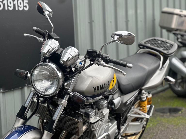 Stunning Low Mileage 2009/59 Yamaha XJR1300 Motorcycle 