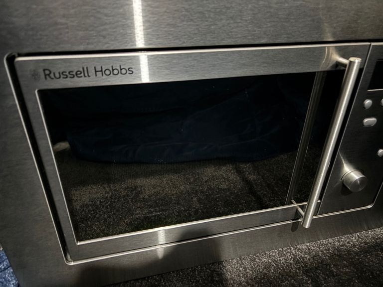 Microwave built in with surround