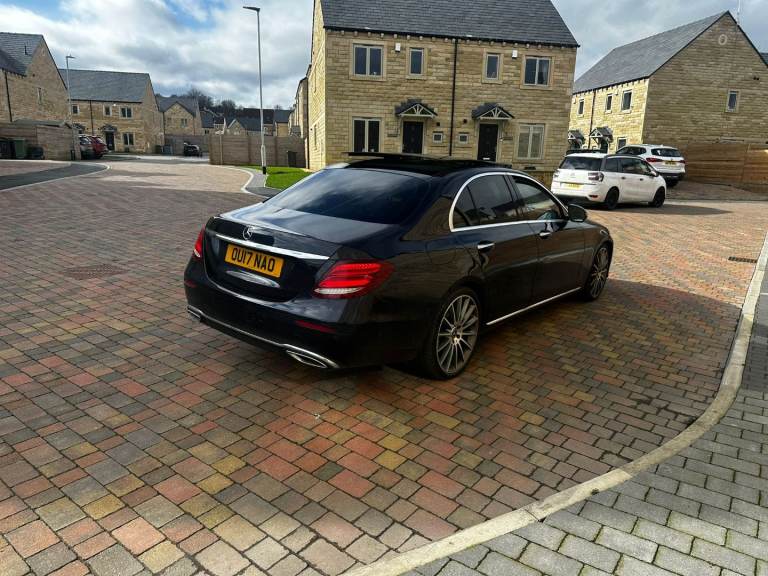 2017 Mercedes Benz E CLASS E200d SE PREMIUM PACKAGE AUTOMATIC LONG MOT TOP SPEC REAR HEATED SEATS
