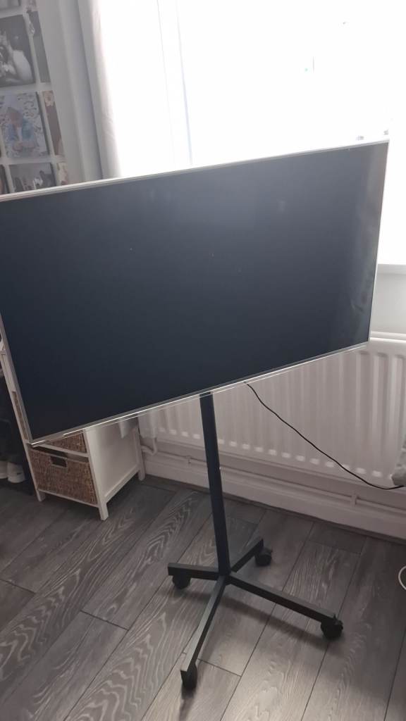 42 inch panasonic TV excellent condition 