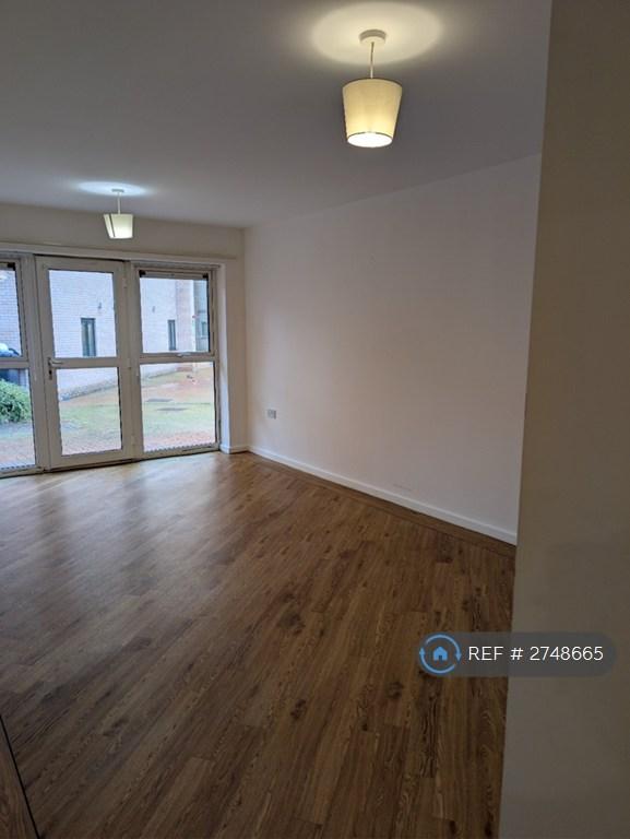 2 bedroom flat in Buslingthorpe Lane, Leeds, LS7 (2 bed) (#2748665)