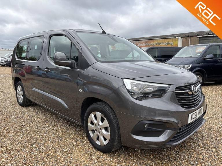 VAUXHALL COMBO LIFE LWB WHEELCHAIR ACCESSIBLE VEHICLE WAV 1.2 Turbo Energy 2021