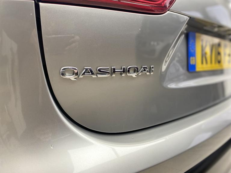 NISSAN QASHQAI 1.6 dCi Tekna 2016