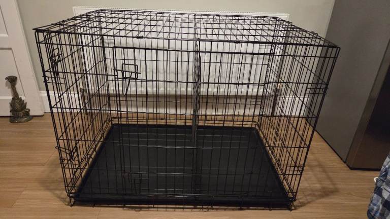 image for Dog crate for sale.