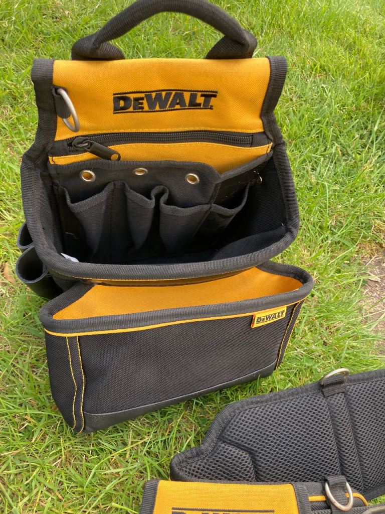 DeWalt tool belts 
