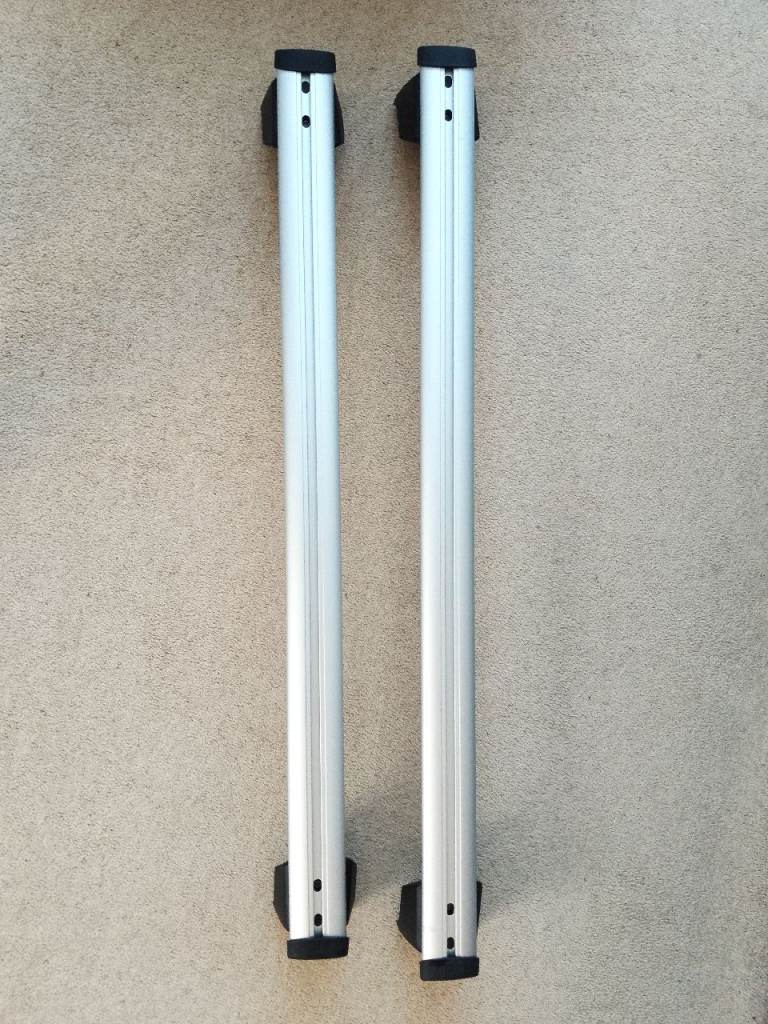 Audi Q5 roof rails.