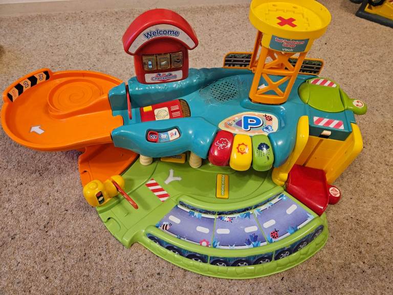Vtech toot toot drivers garage