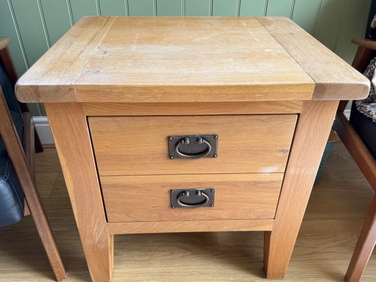 Oak drawer unit