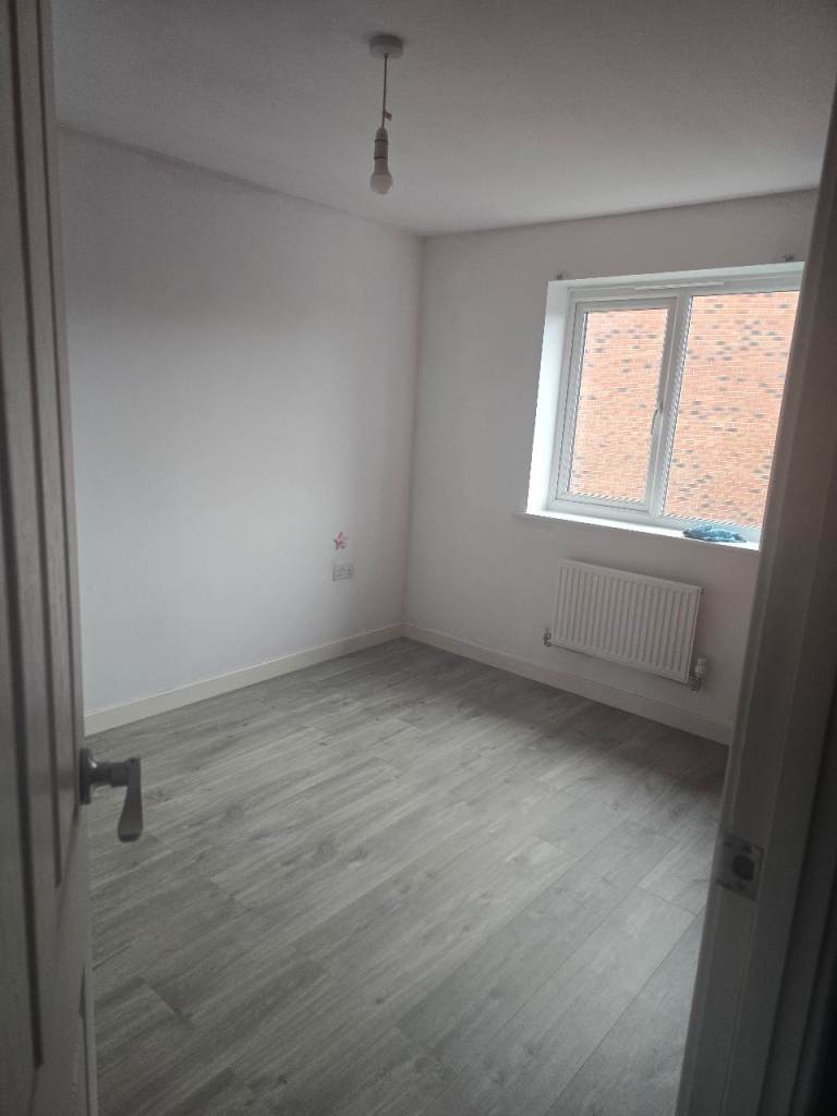 Double room to let 
