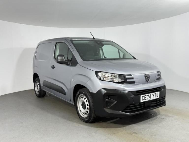 PEUGEOT COMMERCIAL PARTNER 1.5 BlueHDi 100 Professional Van