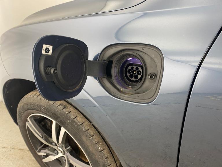 2021 Volvo XC60 2.0 T6 Recharge PHEV R DESIGN 5dr AWD Auto ESTATE PETROL/ELECTRIC Automatic