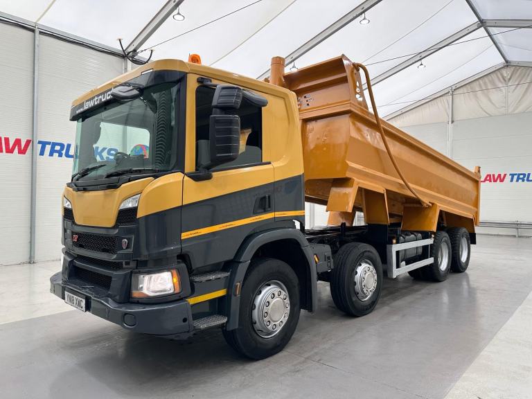 Scania  P410 XT 8x4 Rest Cab Steel Tipper