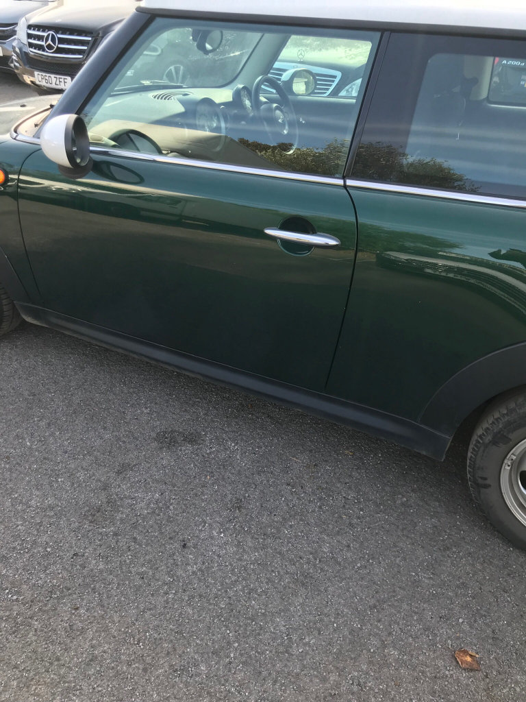 Mini Cooper D breaking 2012