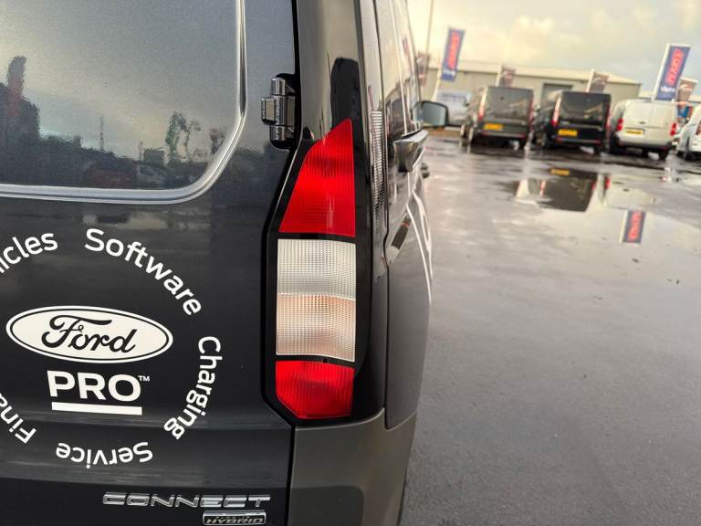 2025 Ford Transit Connect Transit Connect Trend PHEV 250 L2 1.5L EcoBoost 150 FWD 6 Speed Automat...