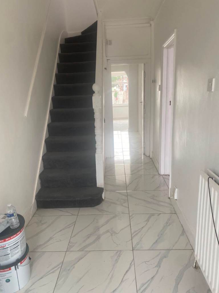 Large 4-Bed House – Perfect for Families 