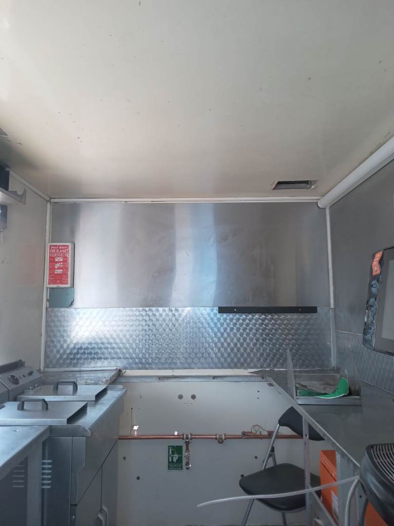 Catering trailers burger van mobile kitchen equipment food truck 