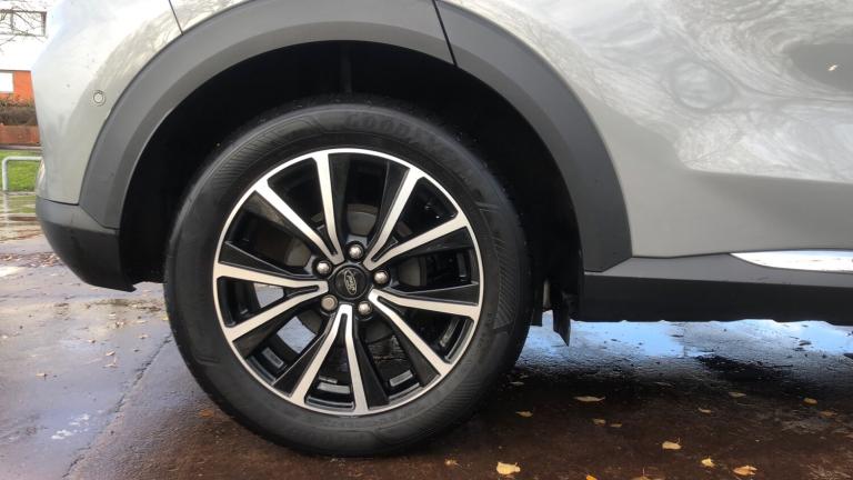 2023 Ford Puma 1.0 EcoBoost Hybrid mHEV Titanium 5dr Petrol Hatchback Hatchback Petrol Manual