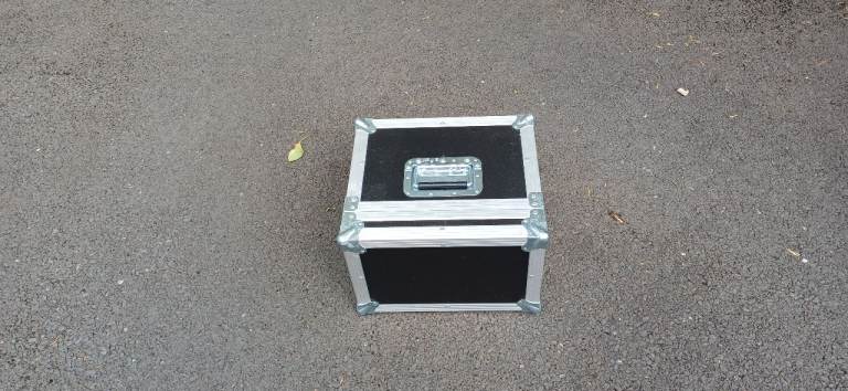 Aluminium Flight Case with Foam Lining – Good Condition