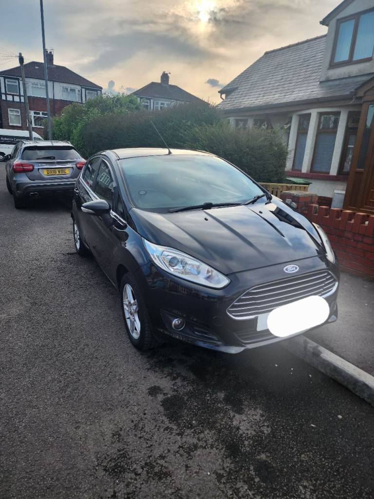 Ford, FIESTA, Hatchback, 2013, Manual, 1498 (cc), 5 doors