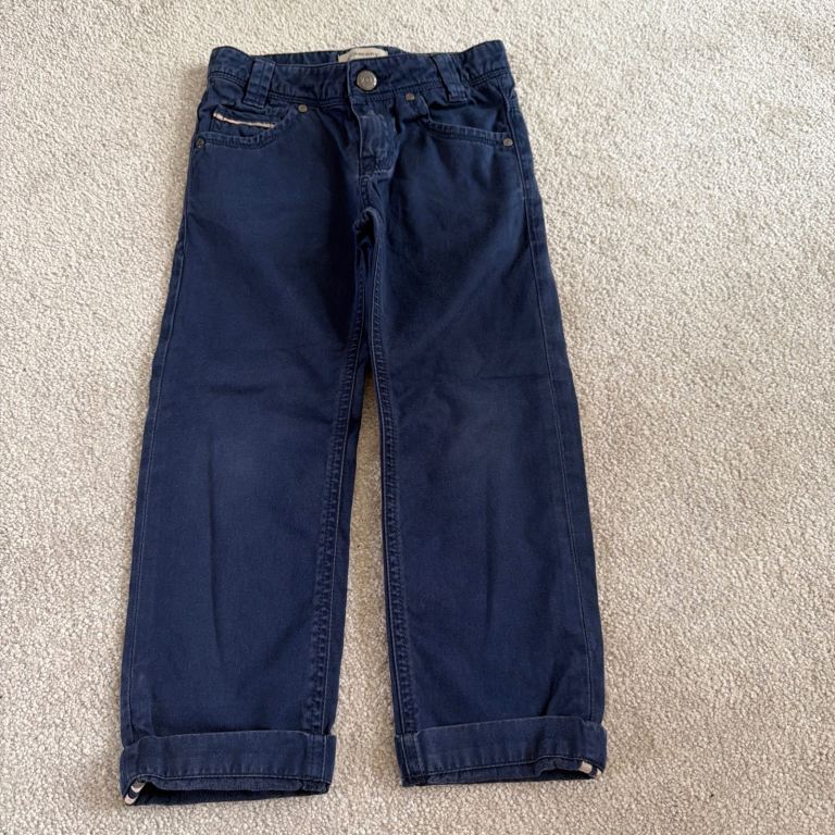 Genuine Burberry Boys Age 5 Navy Blue Trousers In Very Good Used Condition
