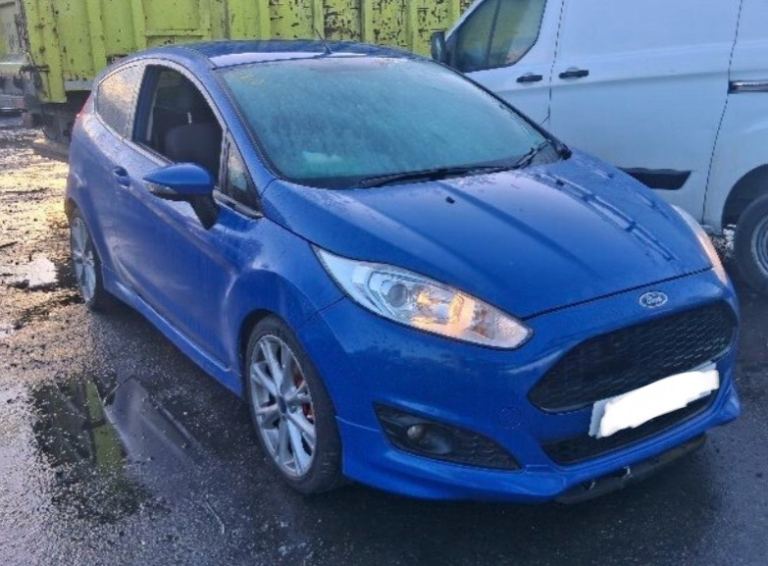 Ford, FIESTA, Hatchback, 2013, Manual, 998 (cc), 3 doors