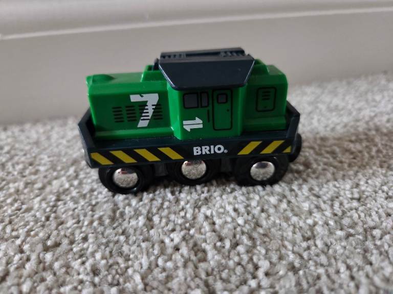 BRIO battery  train