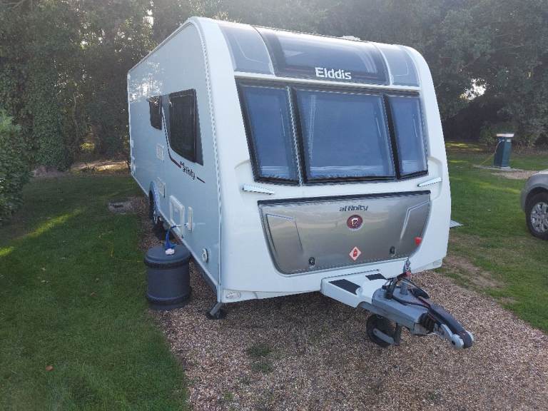 4 berth caravan 