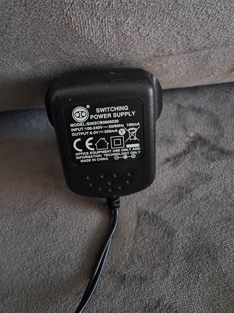 Switching Power Supply – Model S002CB0600030 – 6V 300mA AC Adapter