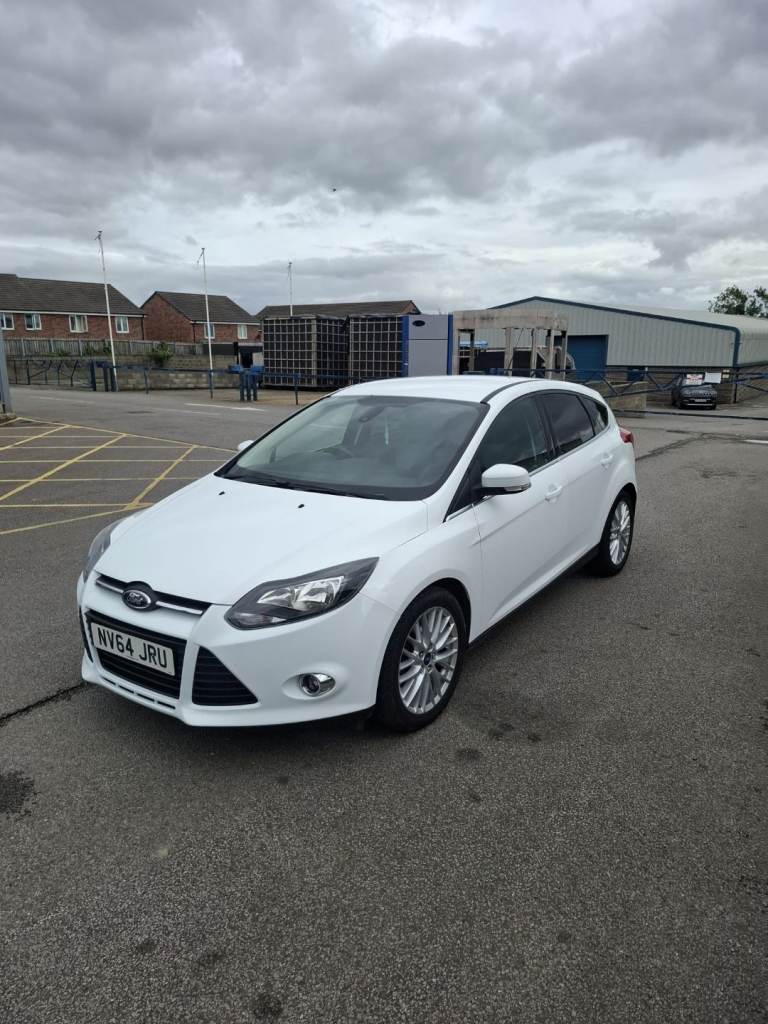 Foed Focus 2014 low mileage, cheap tax