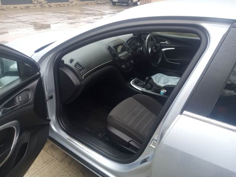 Vauxhall, INSIGNIA, Hatchback, 2014, Manual, 1956 (cc), 5 doors