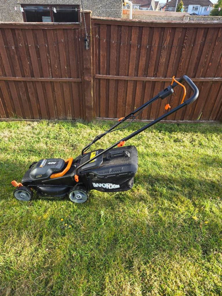 Worx battery Lawn mower