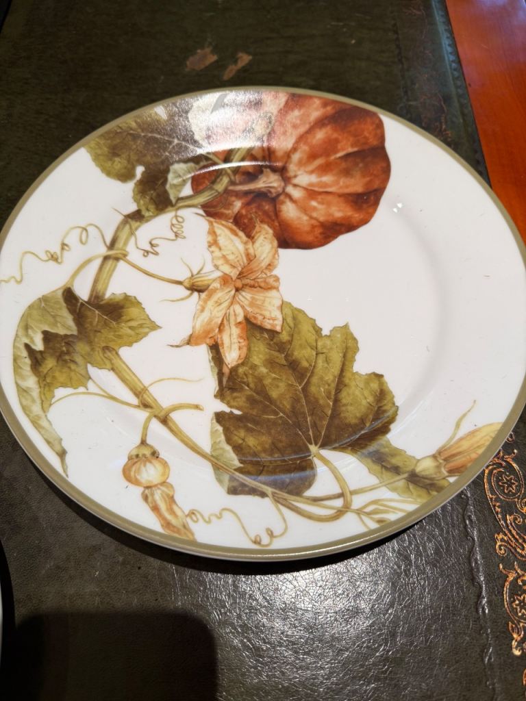 Williams-Sonoma Bontanical pumpkin plates and bowls