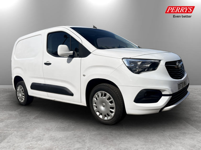 2021 Vauxhall Combo 2300 1.5 Turbo D 100ps H1 Sportive Van Van DIESEL Manual