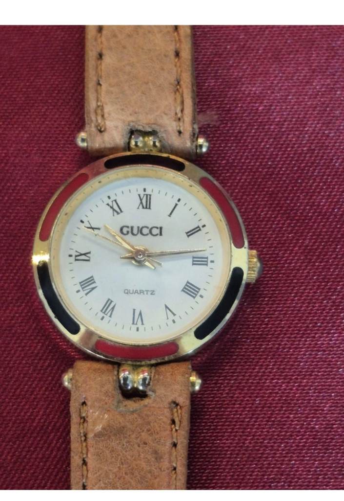 Gucci Quartz Watch with Brown Leather Strap Fully working 