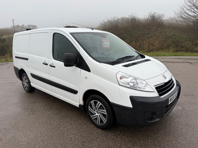 2015 PEUGEOT EXPERT PRO LWB 2.0hdi 6speed van Dispatch transit 