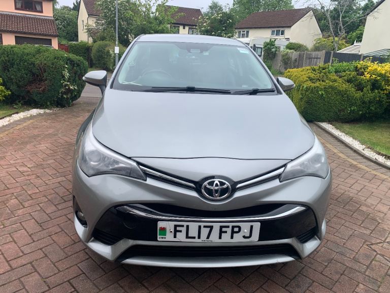 Toyota, AVENSIS, Saloon, 2017, Manual, 1598 (cc), 4 doors
