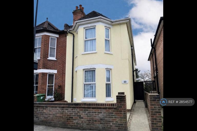 5 bedroom house in Malmesbury Road, Southampton, SO15 (5 bed) (#2854577)