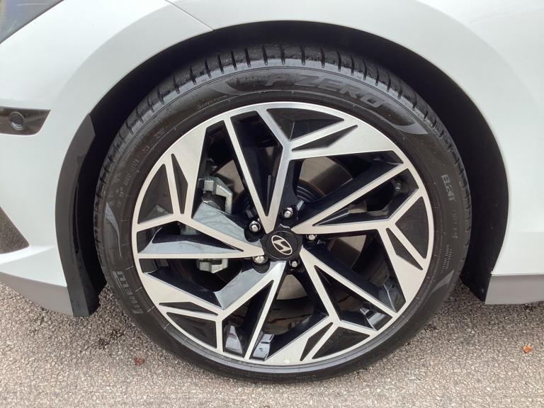 2025 Hyundai IONIQ 6 168kW Ultimate 77kWh 4dr Auto Saloon Electric Automatic