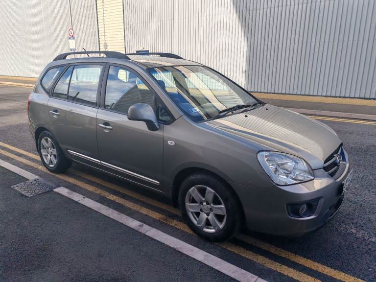 Kia Carens 2.0 CRDI 2009