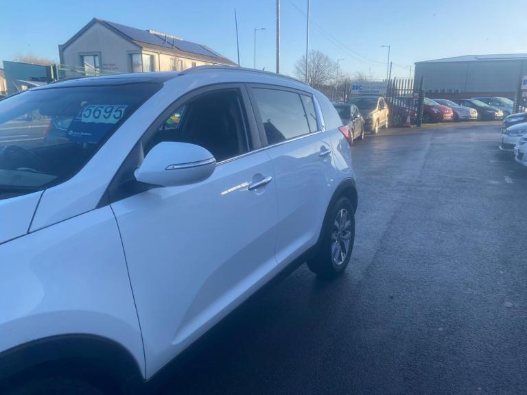 2015 Kia Sportage 1.7 CRDi EcoDynamics 2 2WD Euro 5 (s/s) 5dr ESTATE Diesel Manual