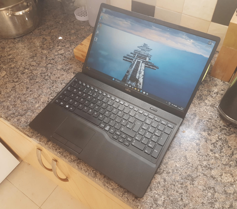 Fujitsu A3510 15.6" Laptop, Fast Intel i3 10th Gen 3.40GHz, 8GB, 256GB NVMe, WiFi, Webcam, Bluetooth