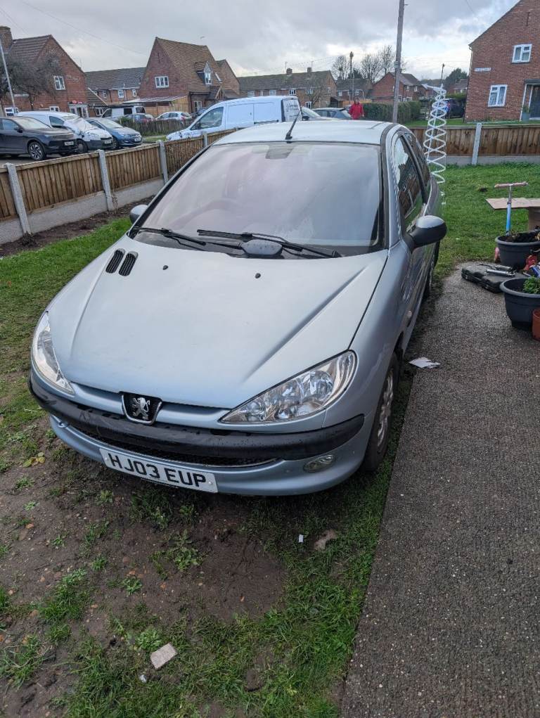 Peugeot 206