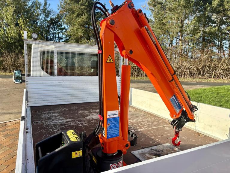 2016 Ford Transit 2.2 TDCi 125ps Pick Up Truck / Dropside ***4 Metre Reach Crane***  CHASSIS CAB ...