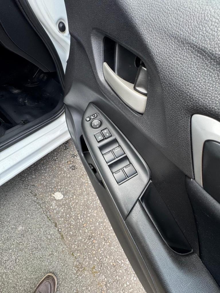 2016 Honda Jazz 1.3 SE 5dr HATCHBACK Petrol Manual